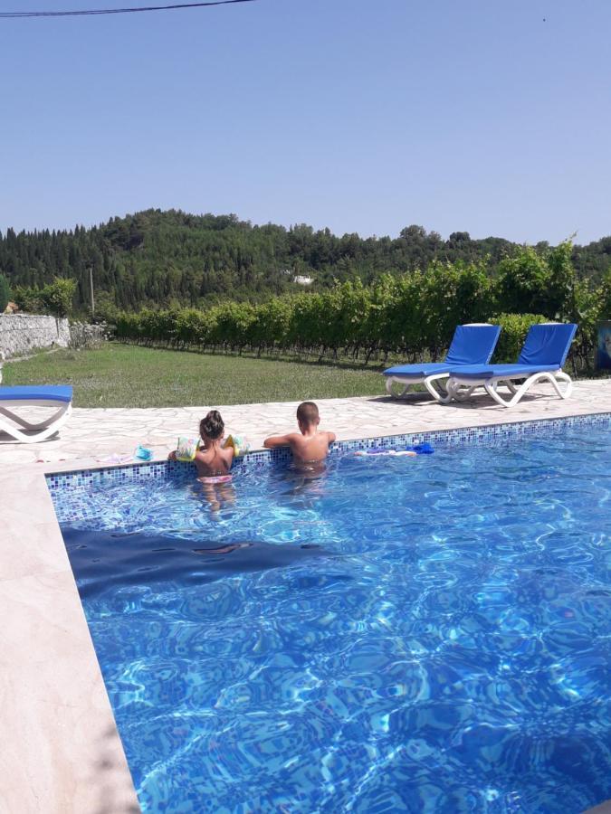 B&B Domacinstvo Raicevic Вирпазар Экстерьер фото