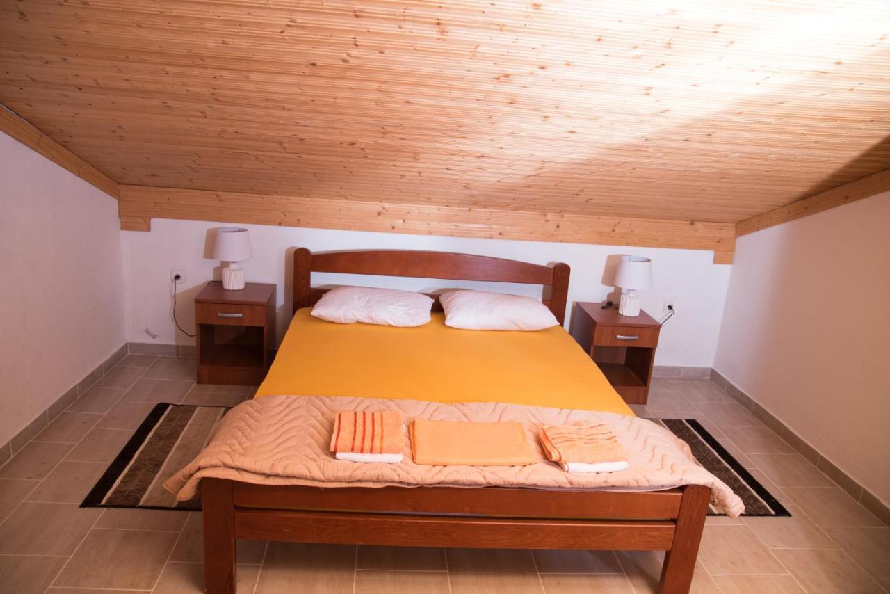 B&B Domacinstvo Raicevic Вирпазар Экстерьер фото