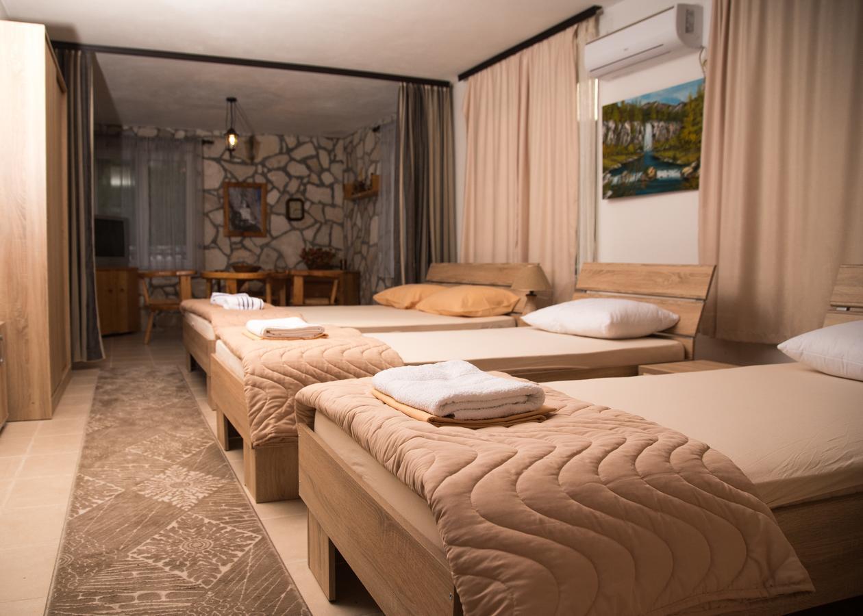 B&B Domacinstvo Raicevic Вирпазар Экстерьер фото
