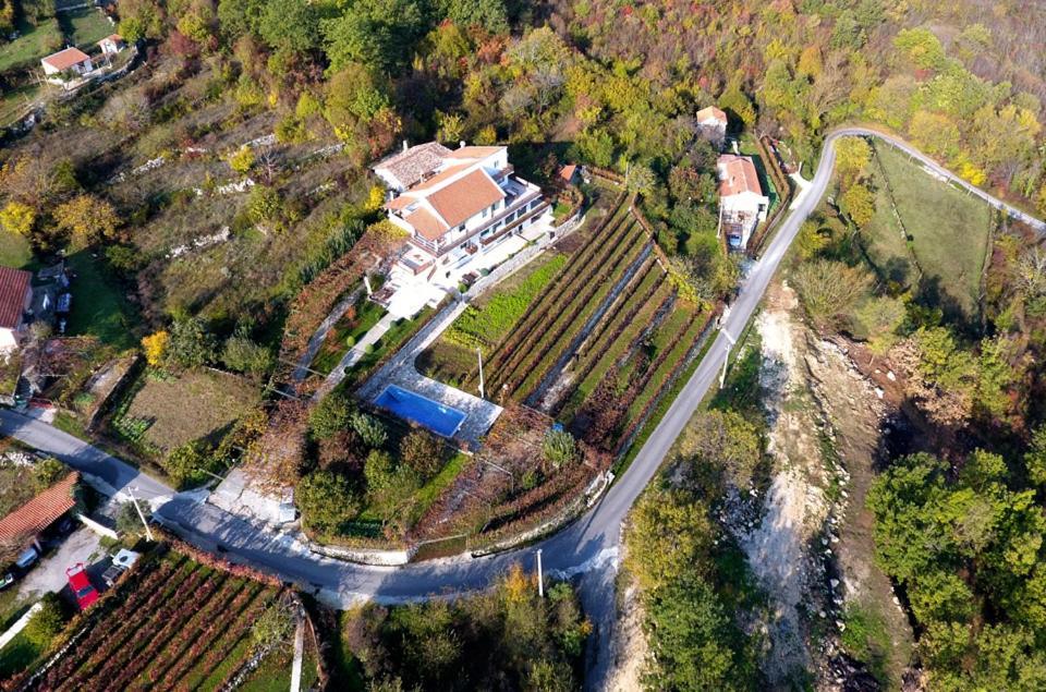 B&B Domacinstvo Raicevic Вирпазар Экстерьер фото
