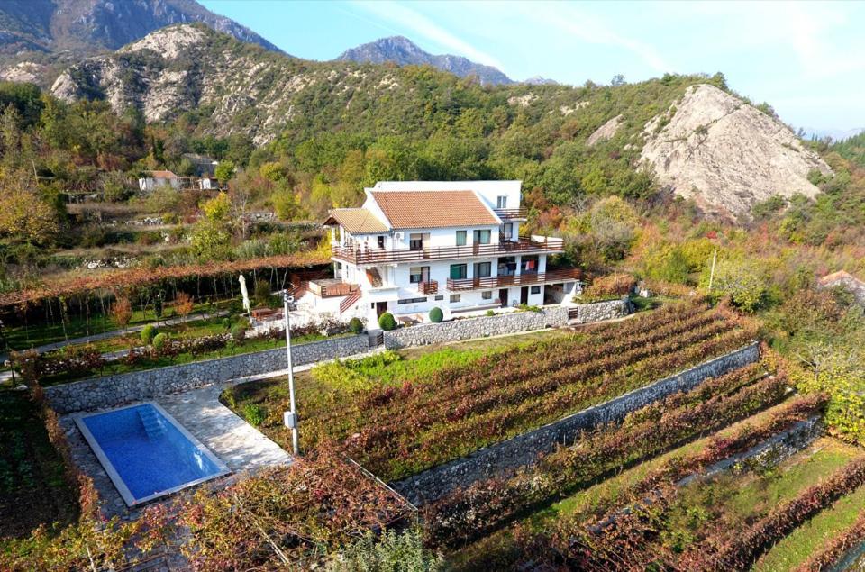 B&B Domacinstvo Raicevic Вирпазар Экстерьер фото